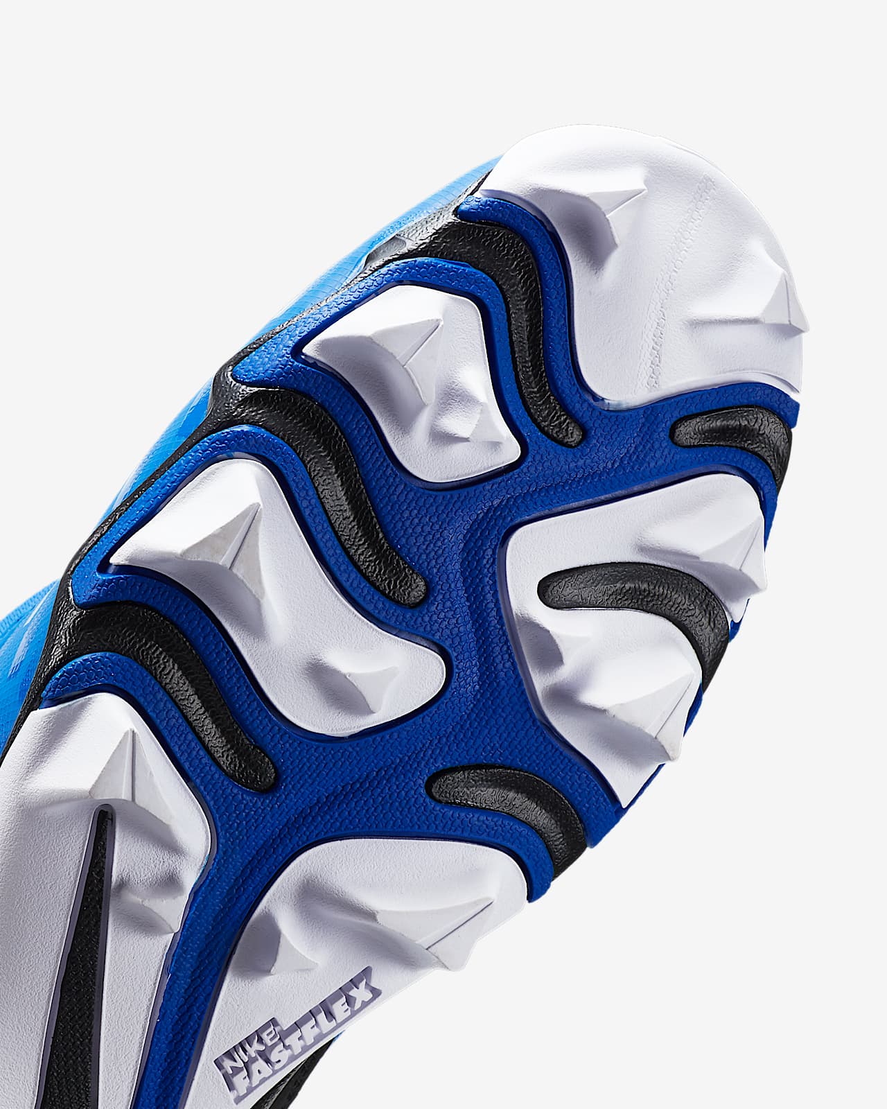 nike men's force savage shark 2 mid football cleats