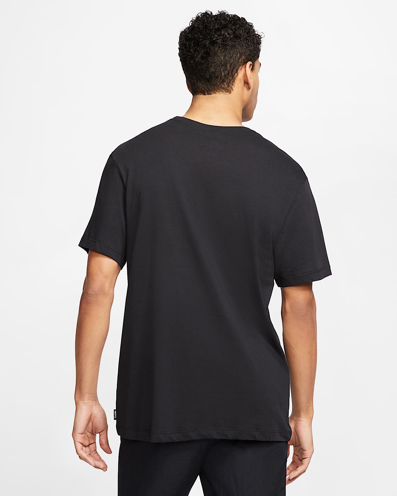 Nike F.C. SE11 fotball T skjorte til herre. Nike NO Nike F.C. SE11 fotball T skjorte til herre. Nike NO