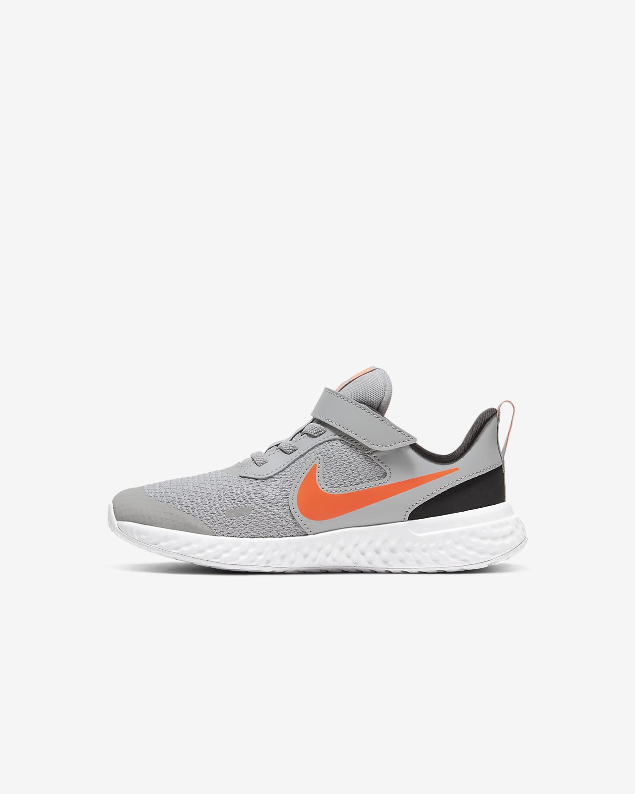 nike younger kids shoes
