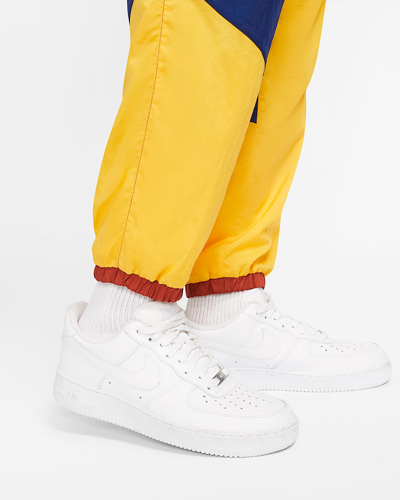 tuta nike arancione