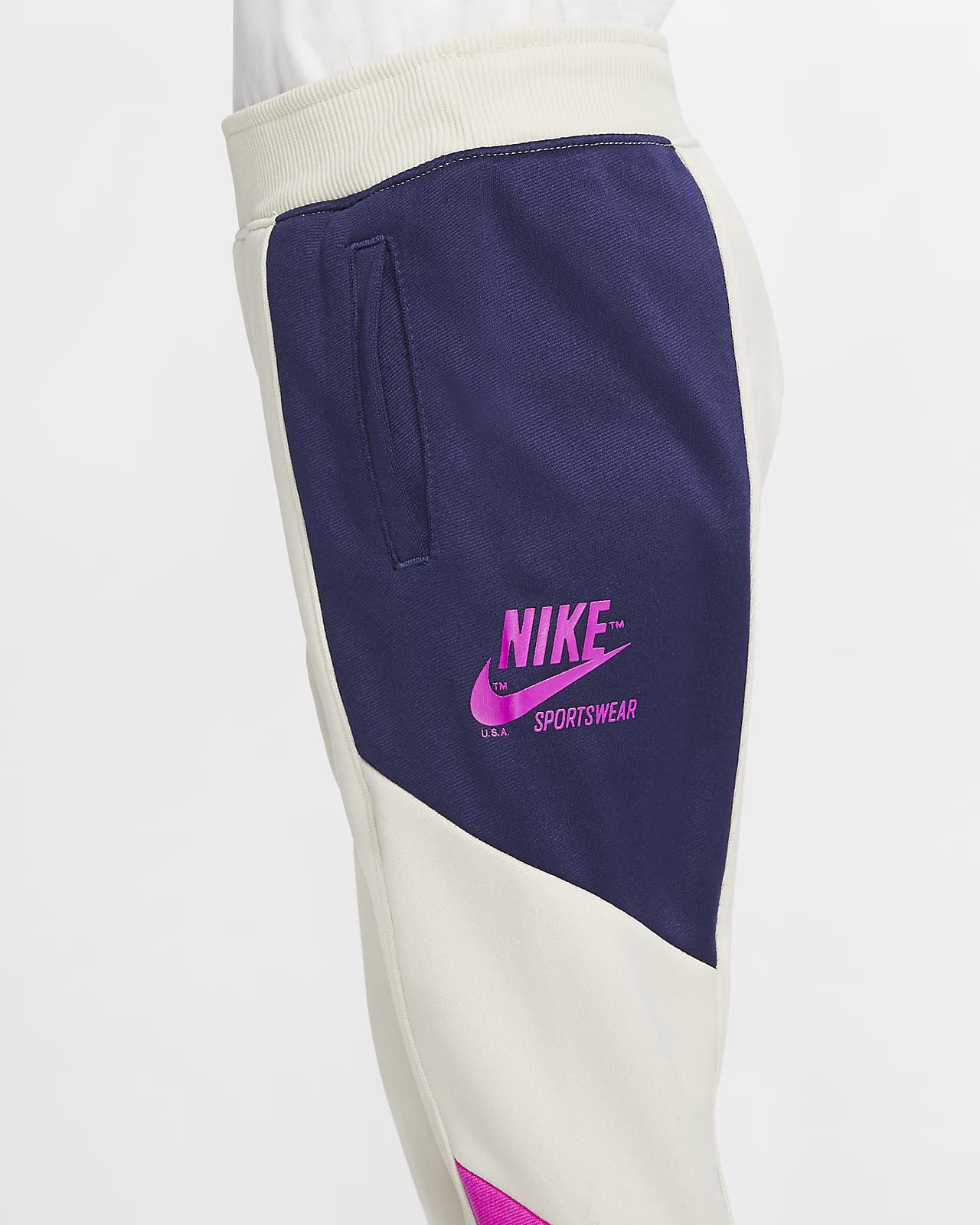 nike cuffed pants