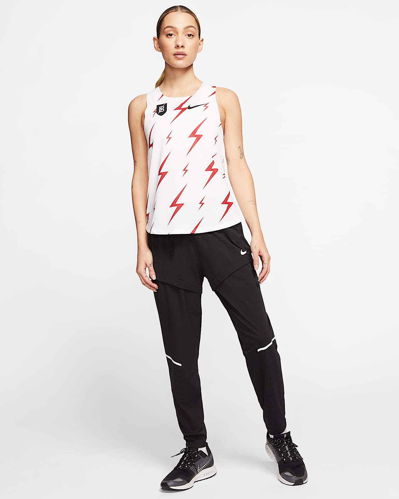 nike slim fit pants women's