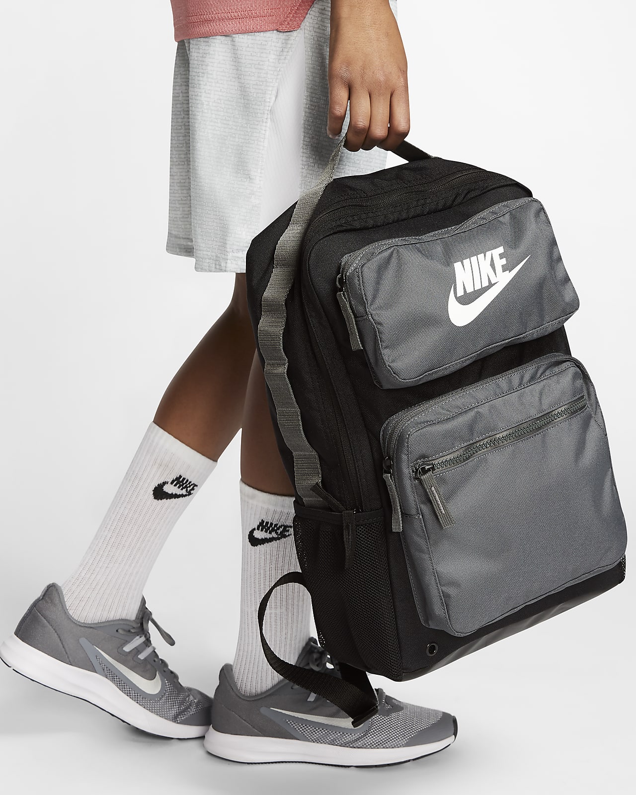 nike backpack with front clip