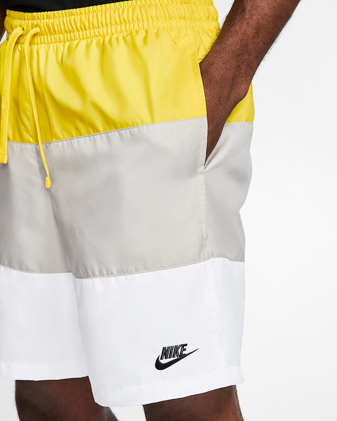 mens woven nike shorts