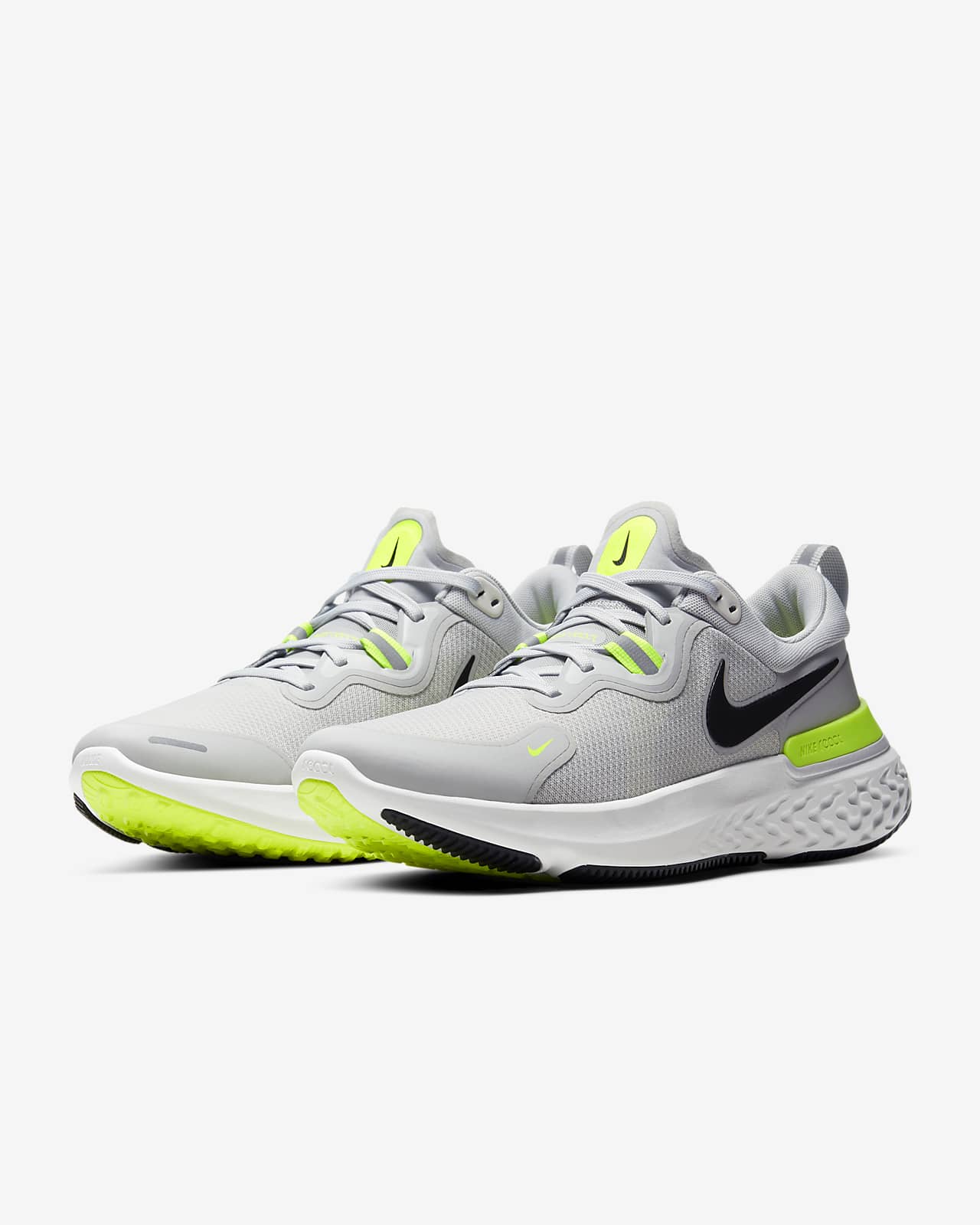 Nike React Miler Men's Road Running Shoes بكيني خيط