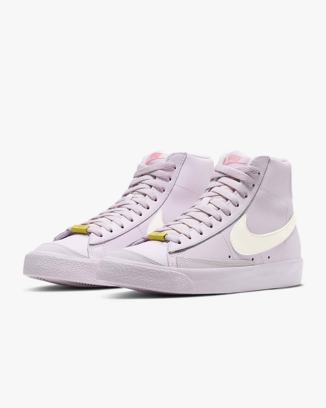 nike blazer mid 77 pink