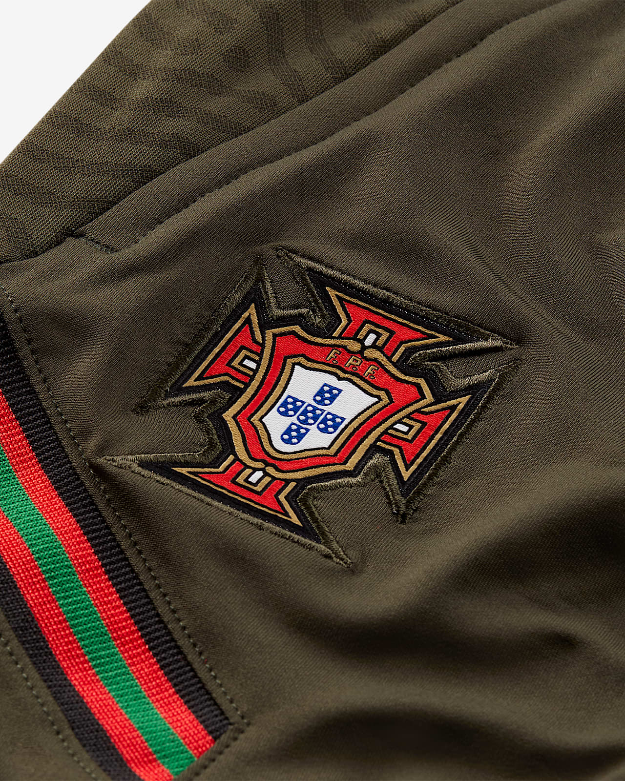 Portugal Strike Older Kids' Football 