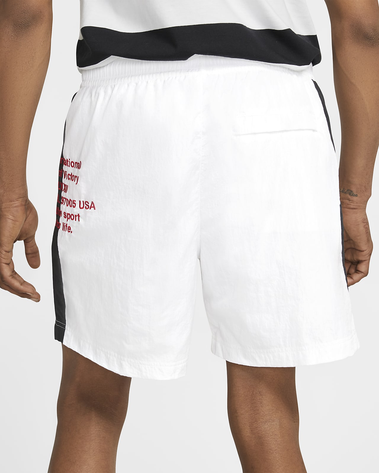 Nike Sportswear Swoosh Men's Woven Shorts. Nike MA