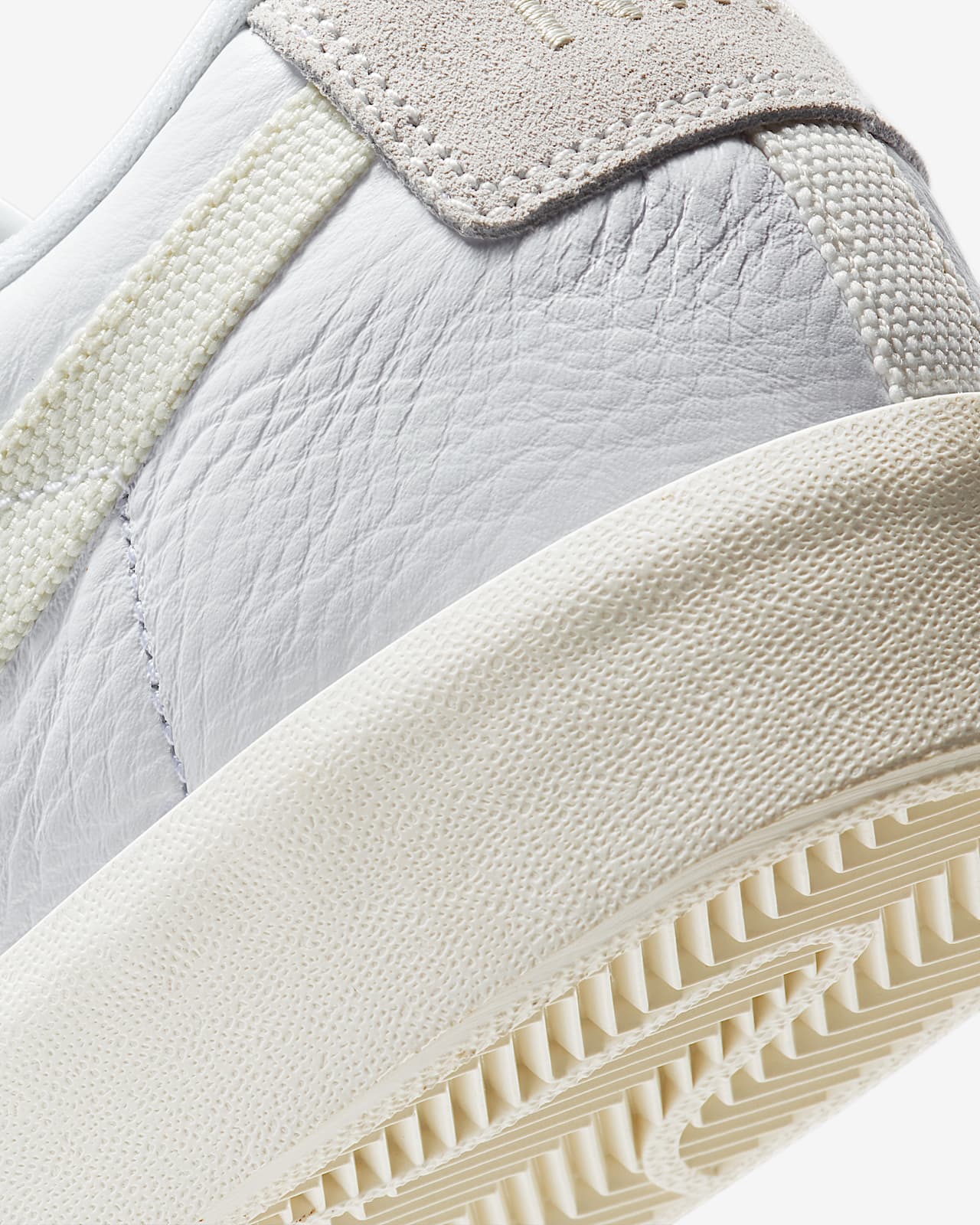 nike blazer court