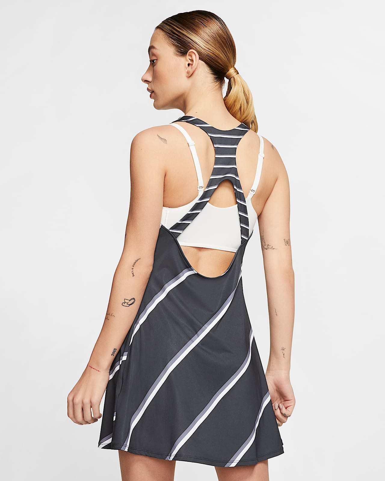 NikeCourt Damen Tenniskleid NikeCourt Damen Tenniskleid