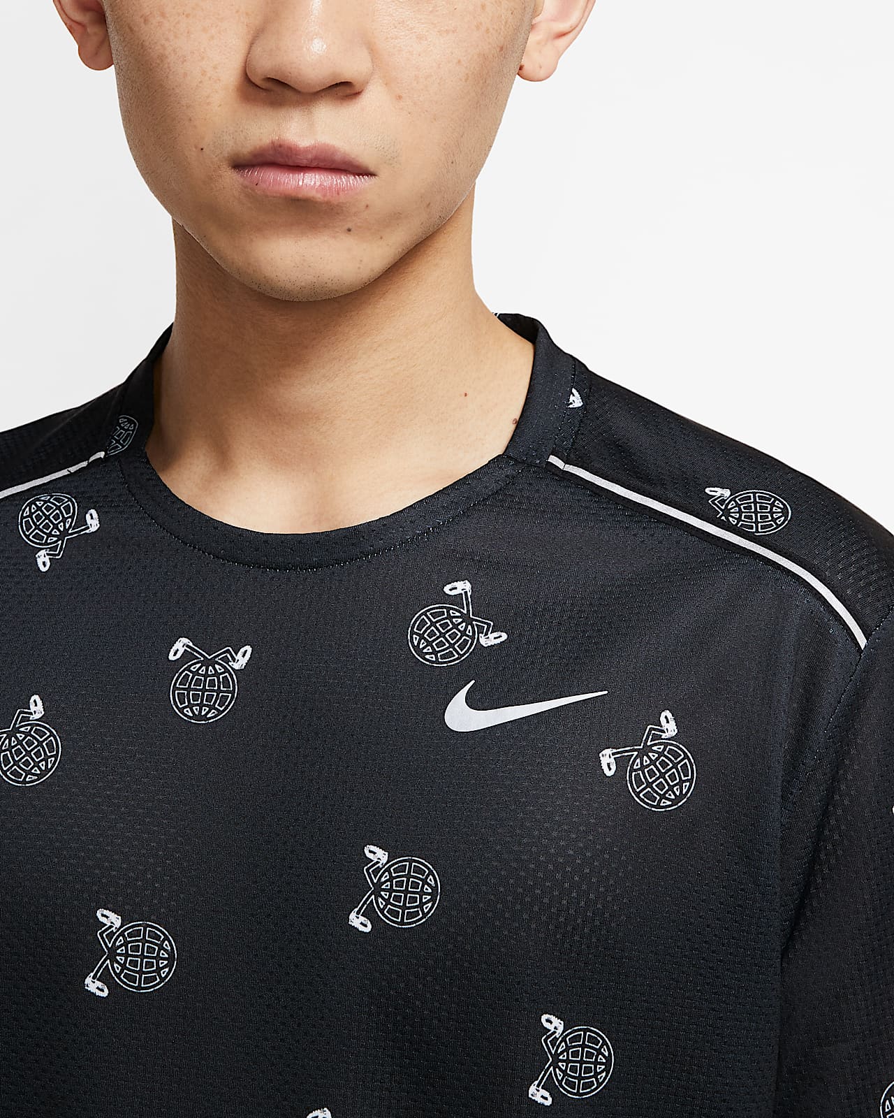 nike miler dri fit t shirt