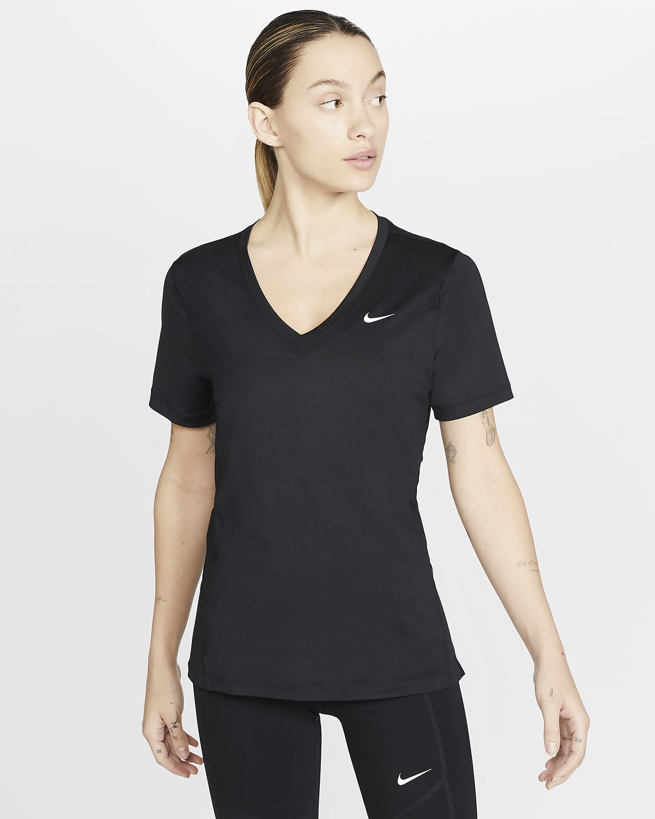 Short-Sleeve Training Top. Nike 