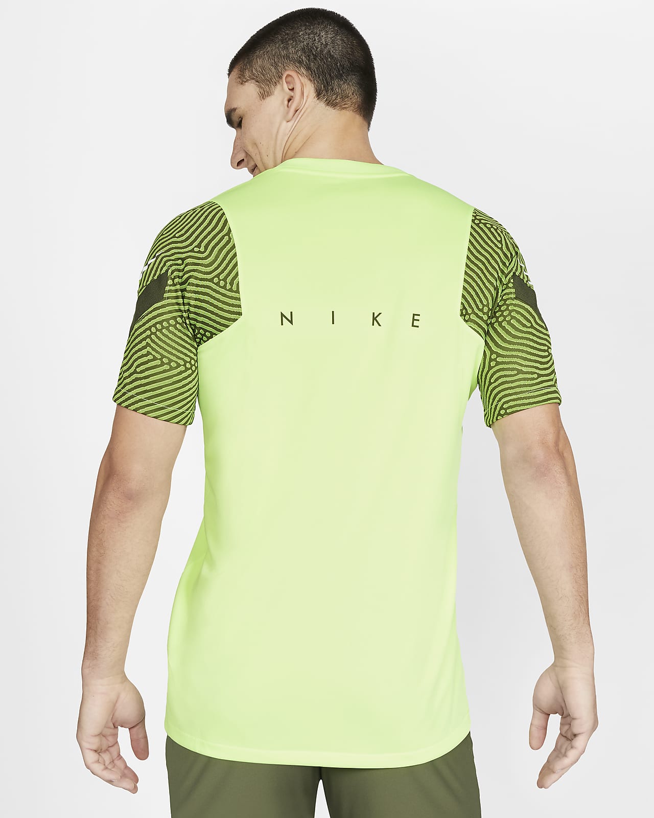 Nike Dri-FIT Strike Men's Short-Sleeve Football Top. Nike AU