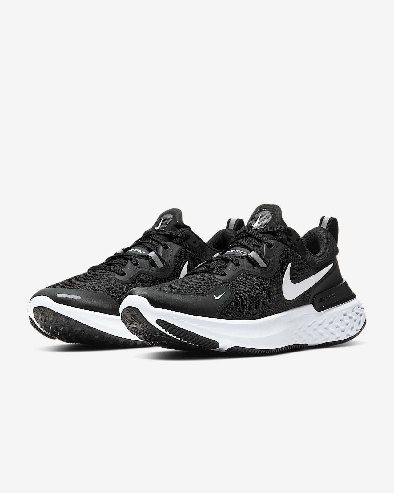 are nike react running shoes