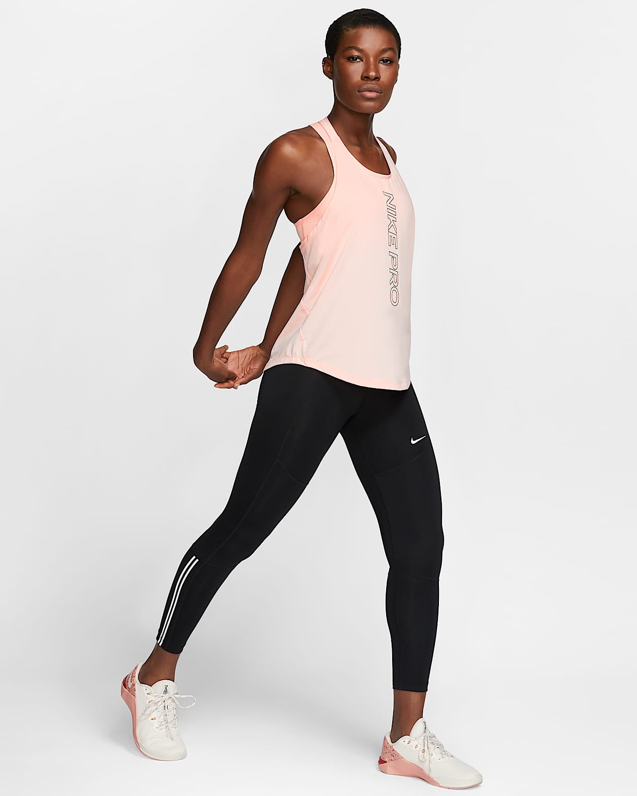 nike pro women's graphic tank top