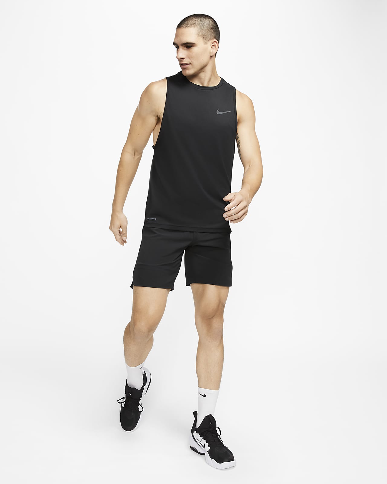 nike mens training