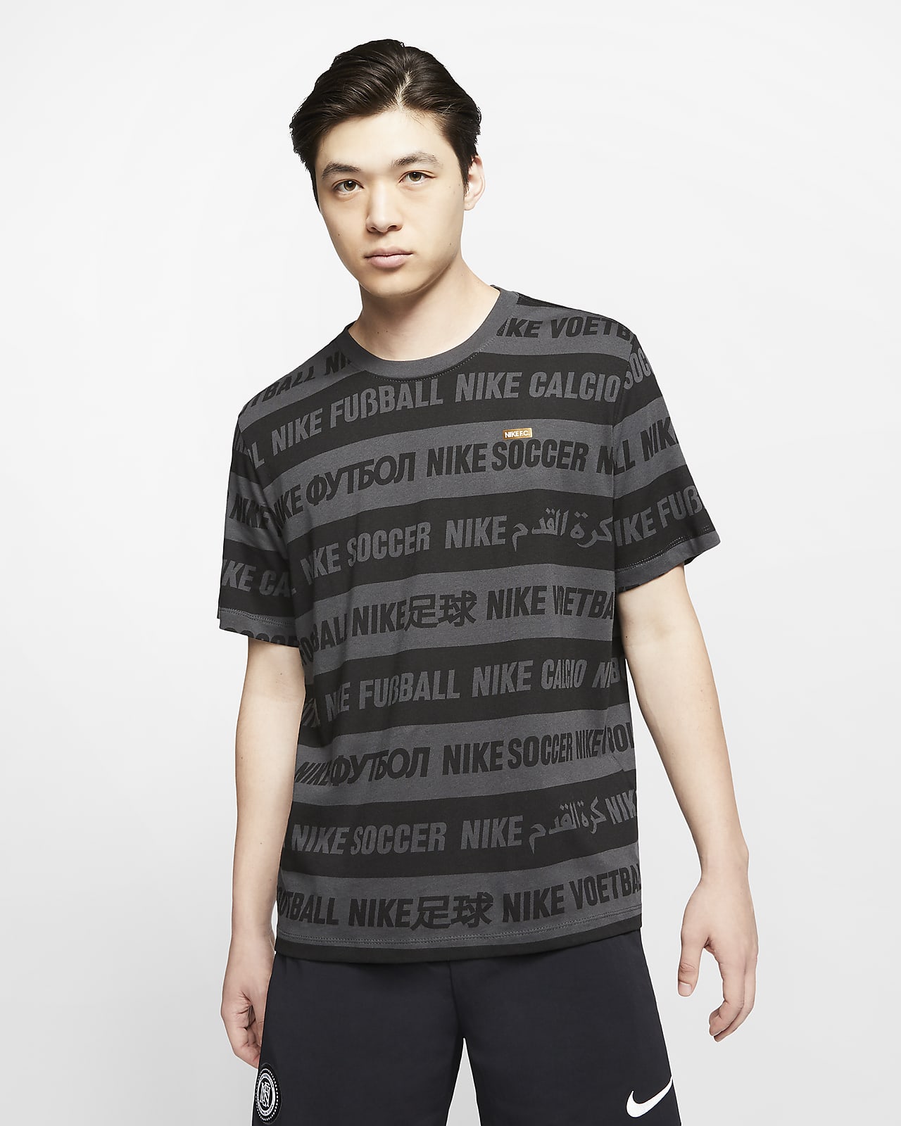 Nike F.C. Men's Soccer T-Shirt. Nike JP