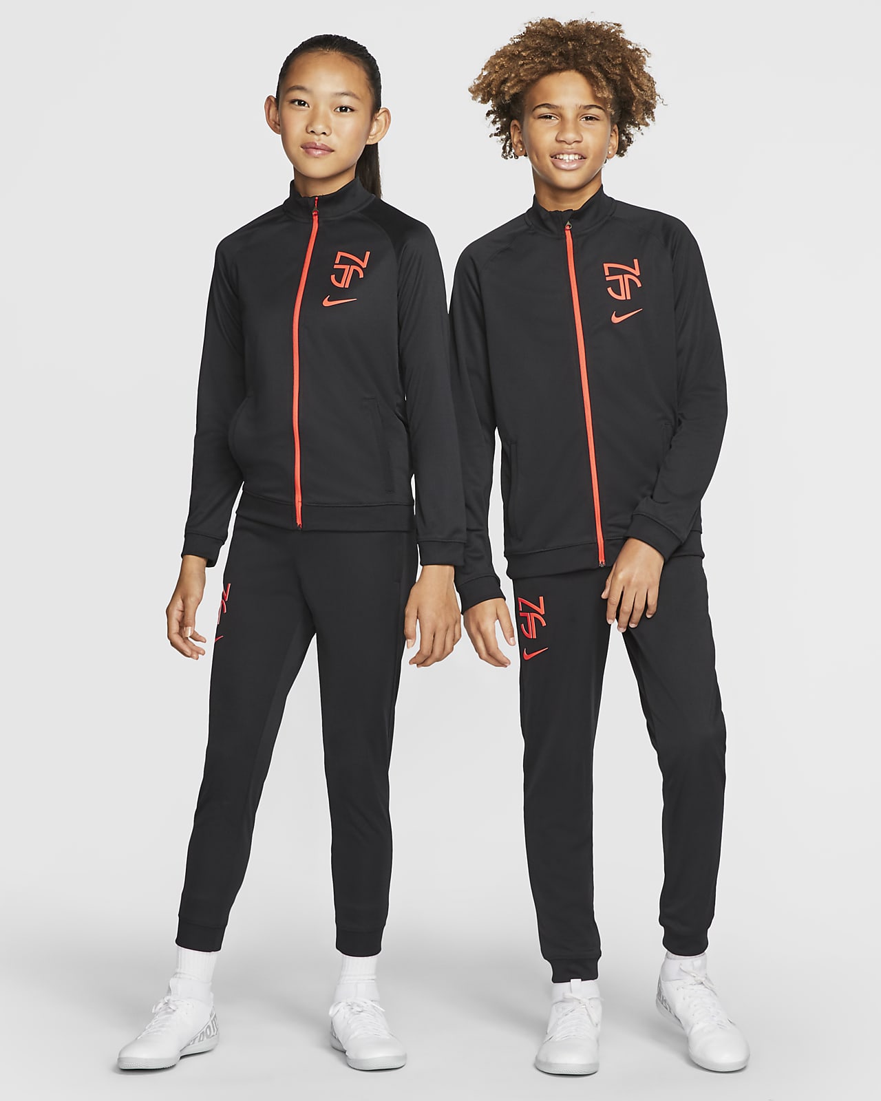 nike tracksuit sale junior