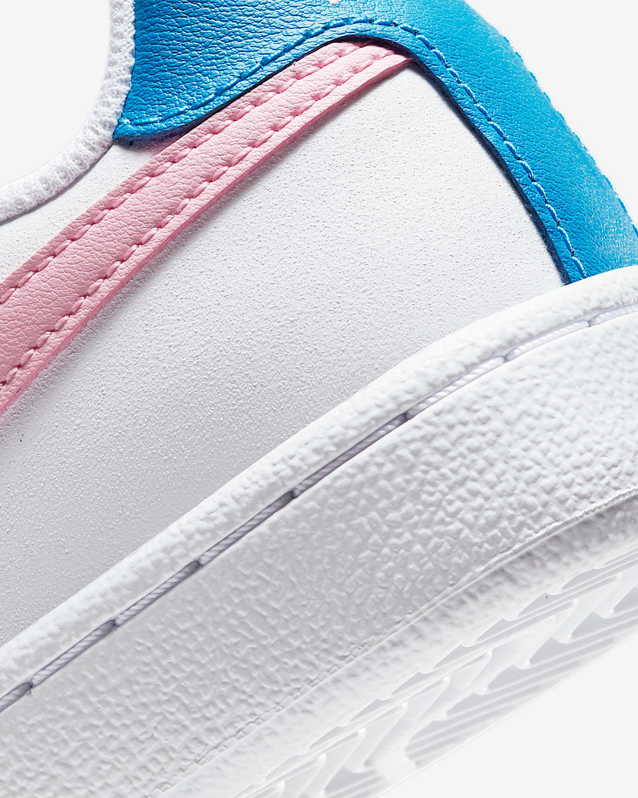 nike court royale junior boys trainers