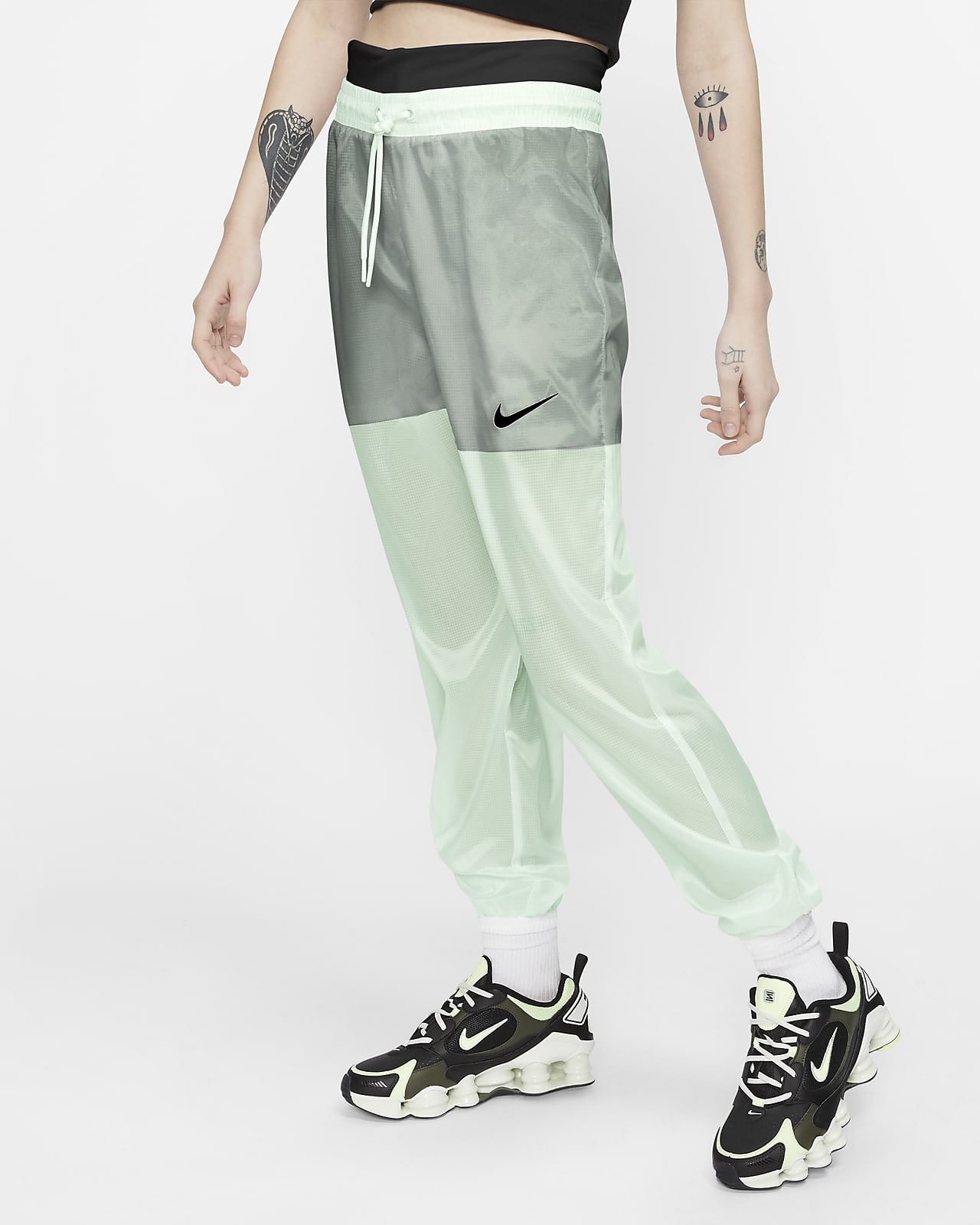 Woven Trousers. Nike LU