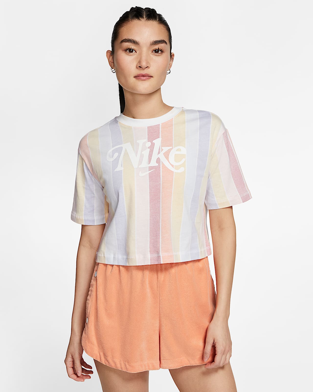 nike sportswear women shorts
