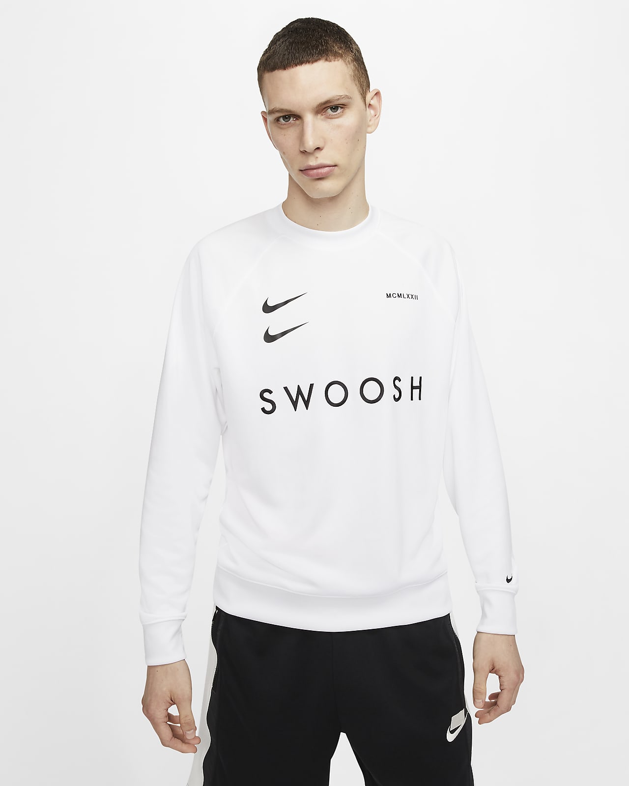 nike sportswear swoosh crewneck