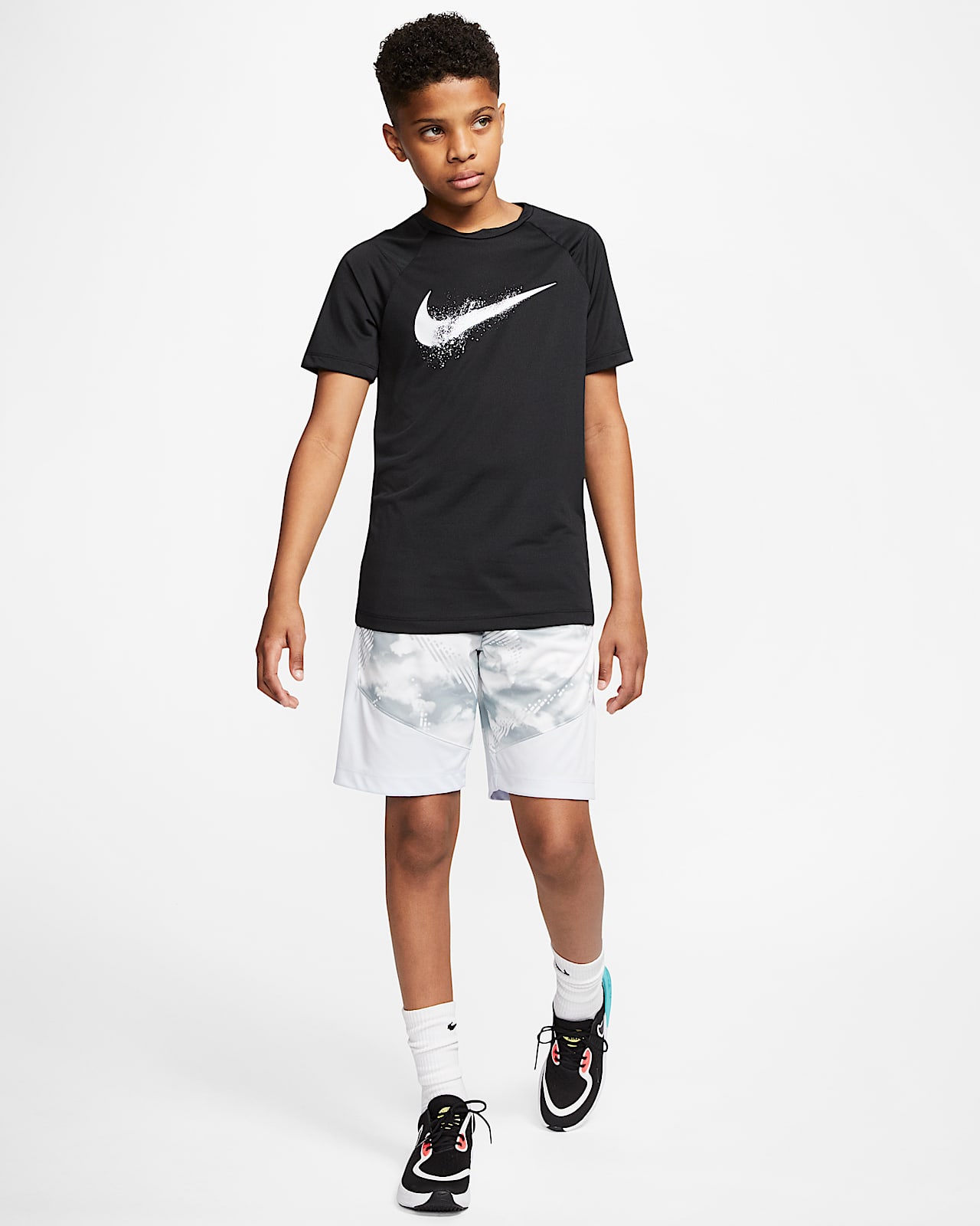 best nikes with jeans