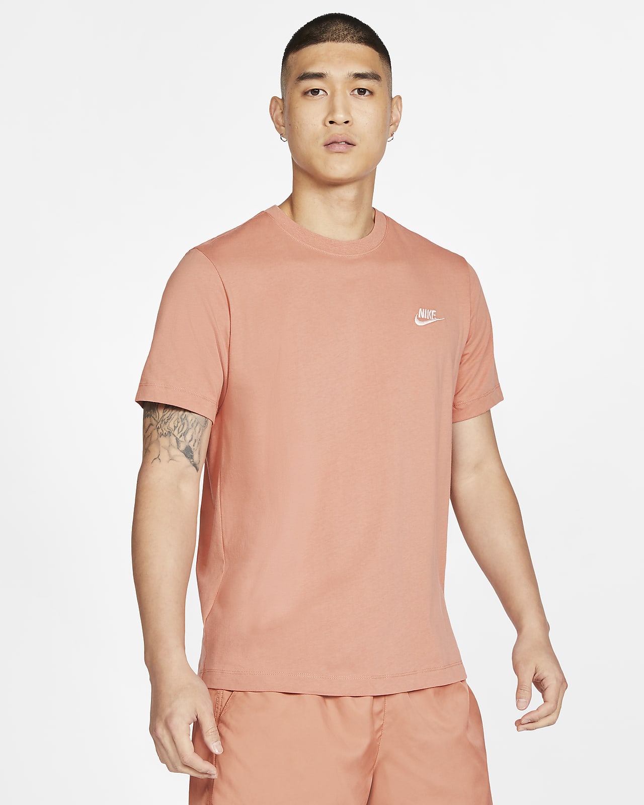 nike nsw t shirt