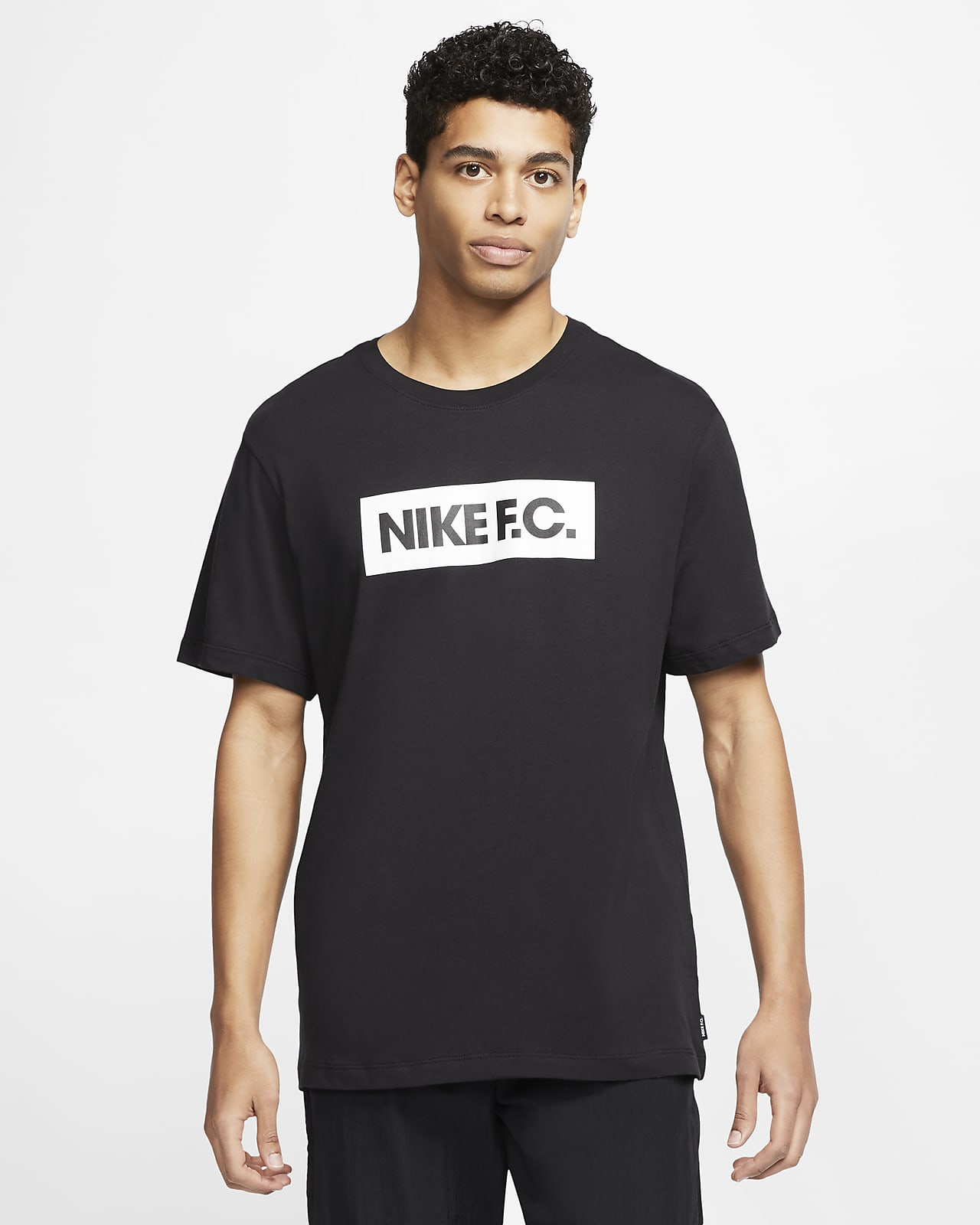 tierra Campaña Disfraz Nike F.C. SE11 Men's Football T-Shirt. Nike AU