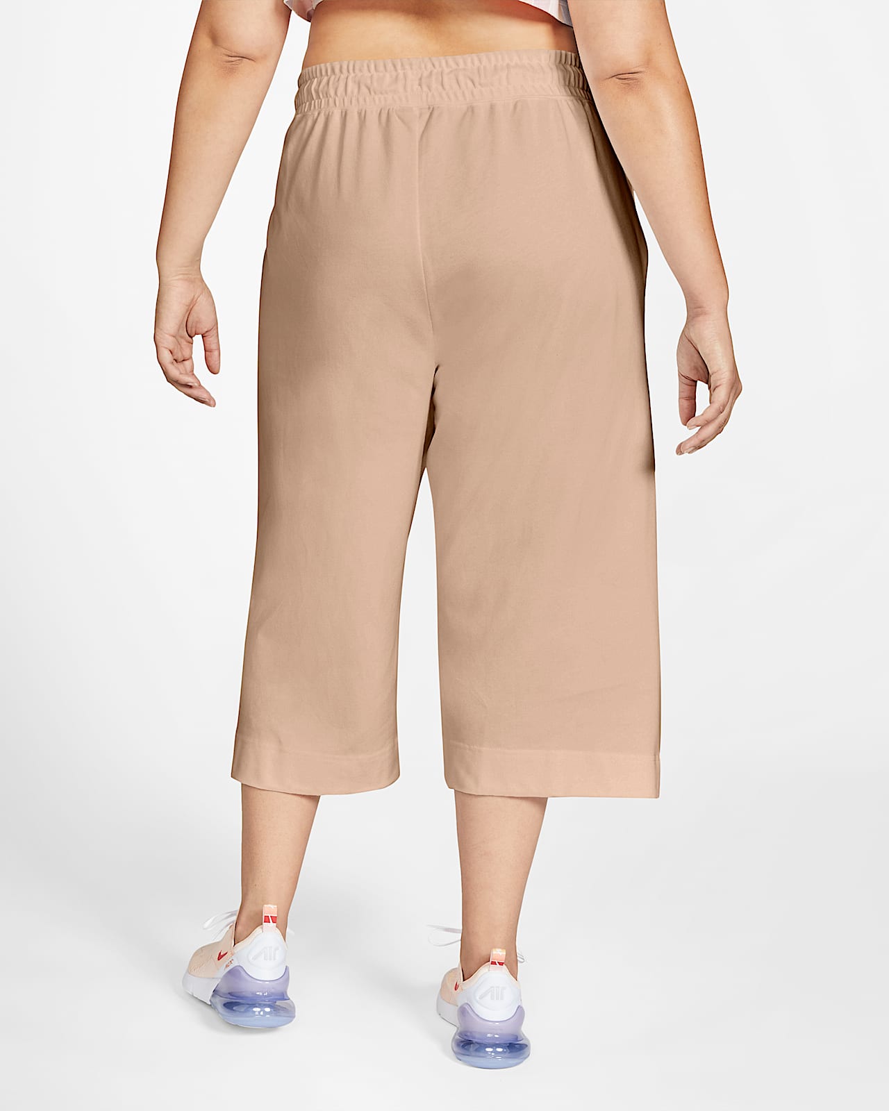 plus size nike capris