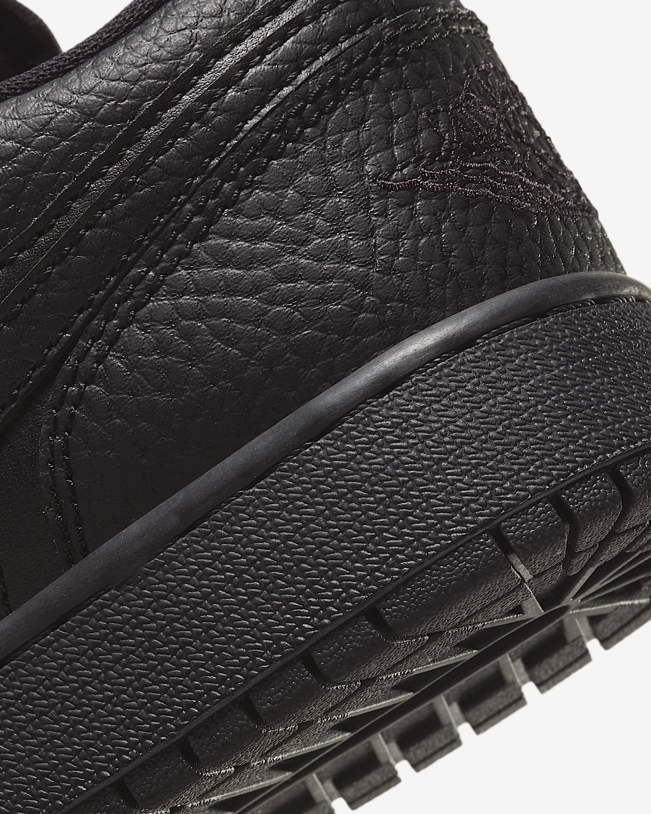 nike air 1 low black