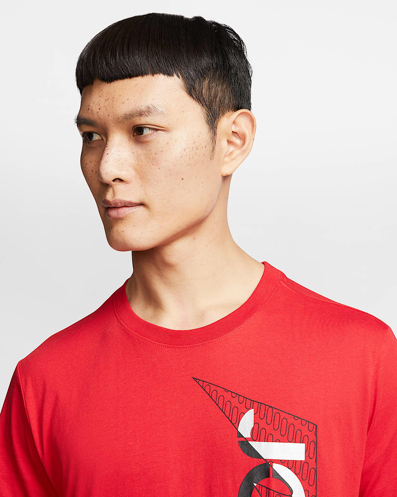 red t shirt nike