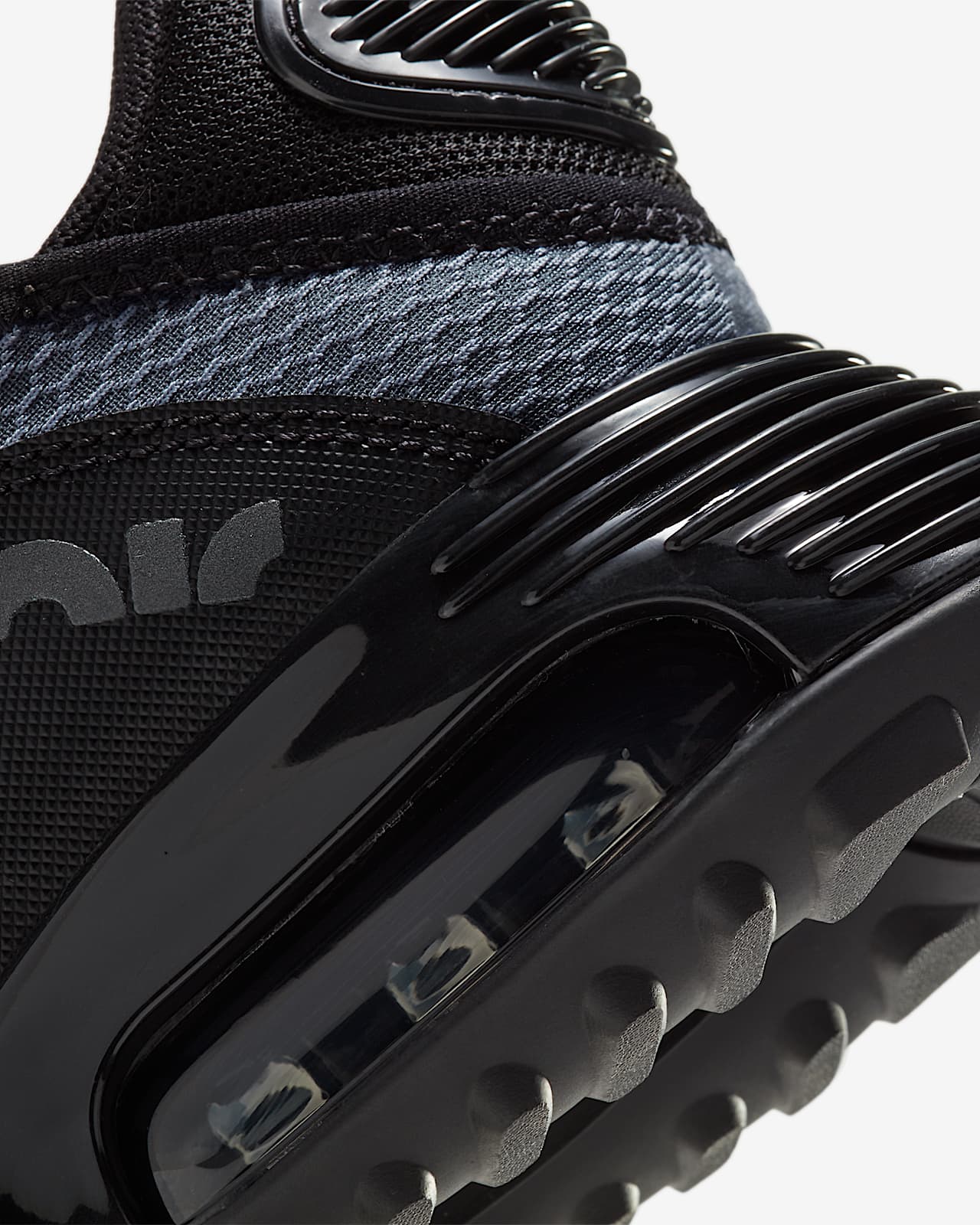 white nike 2090 junior