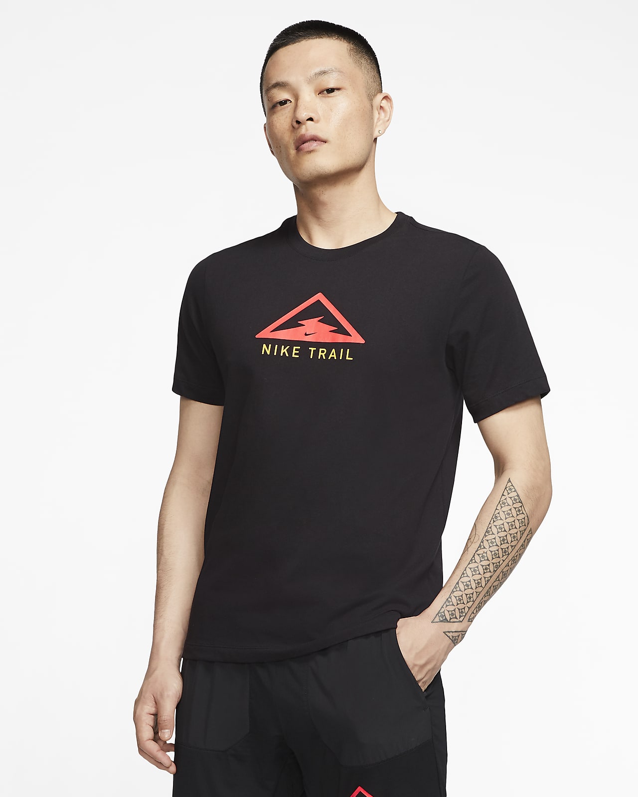 Nike公式 ナイキ Dri Fit トレイル メンズ トレイル ランニング Tシャツ オンラインストア 通販サイト