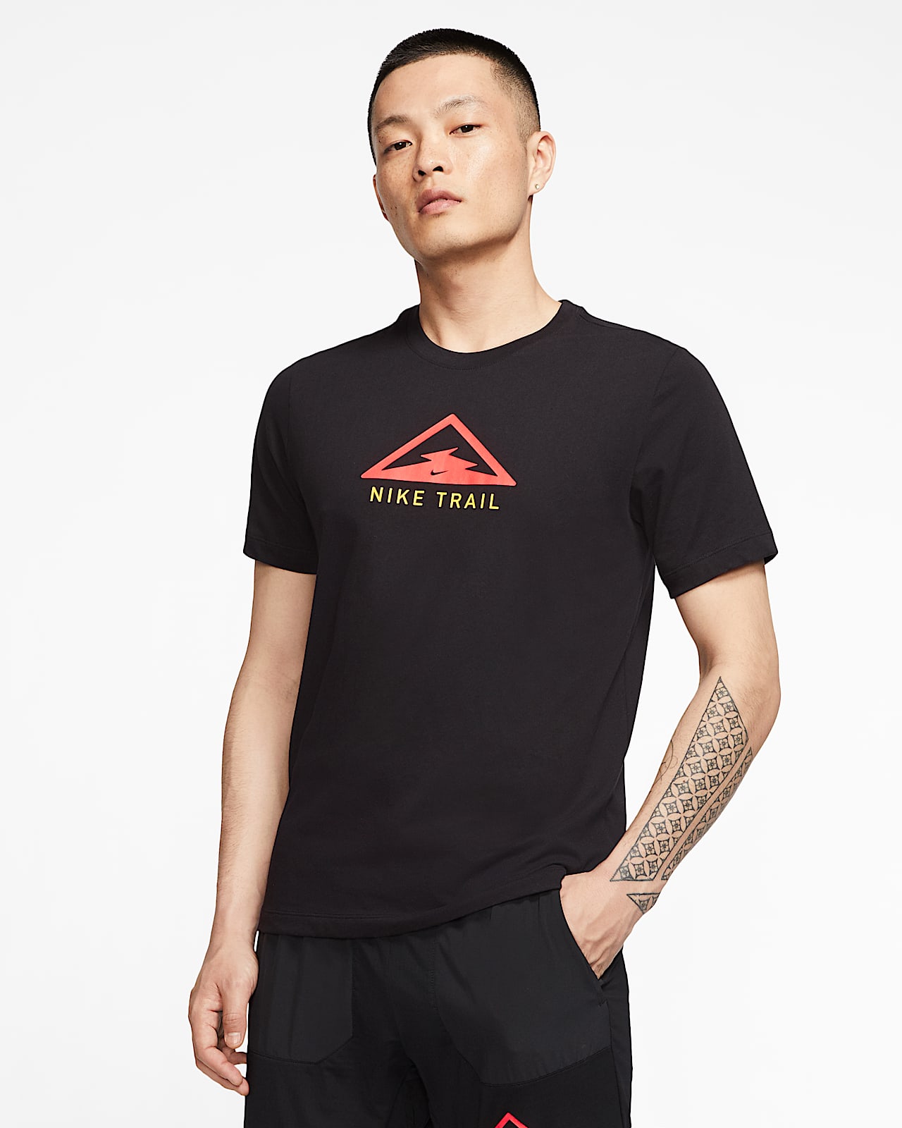 Nike公式 ナイキ Dri Fit トレイル メンズ トレイル ランニング Tシャツ オンラインストア 通販サイト