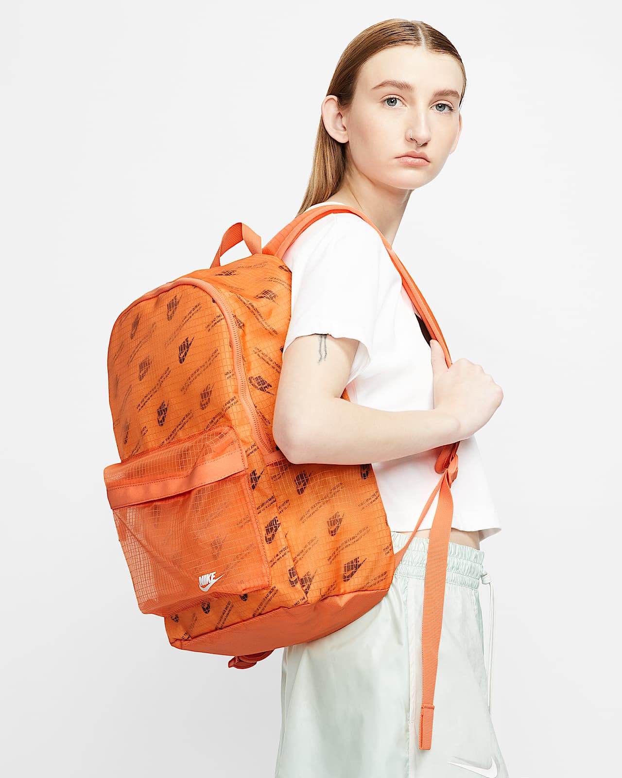 nike heritage orange