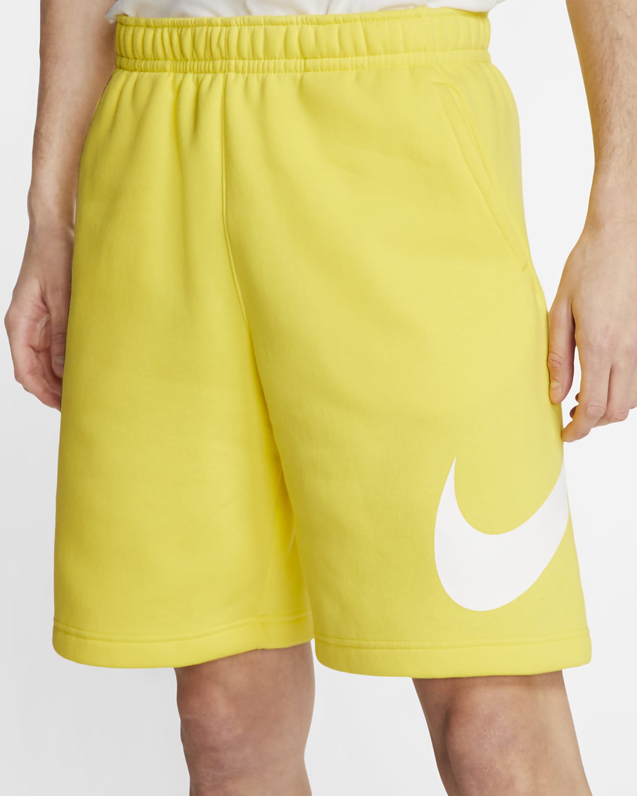 pantaloncini nike uomo giallo