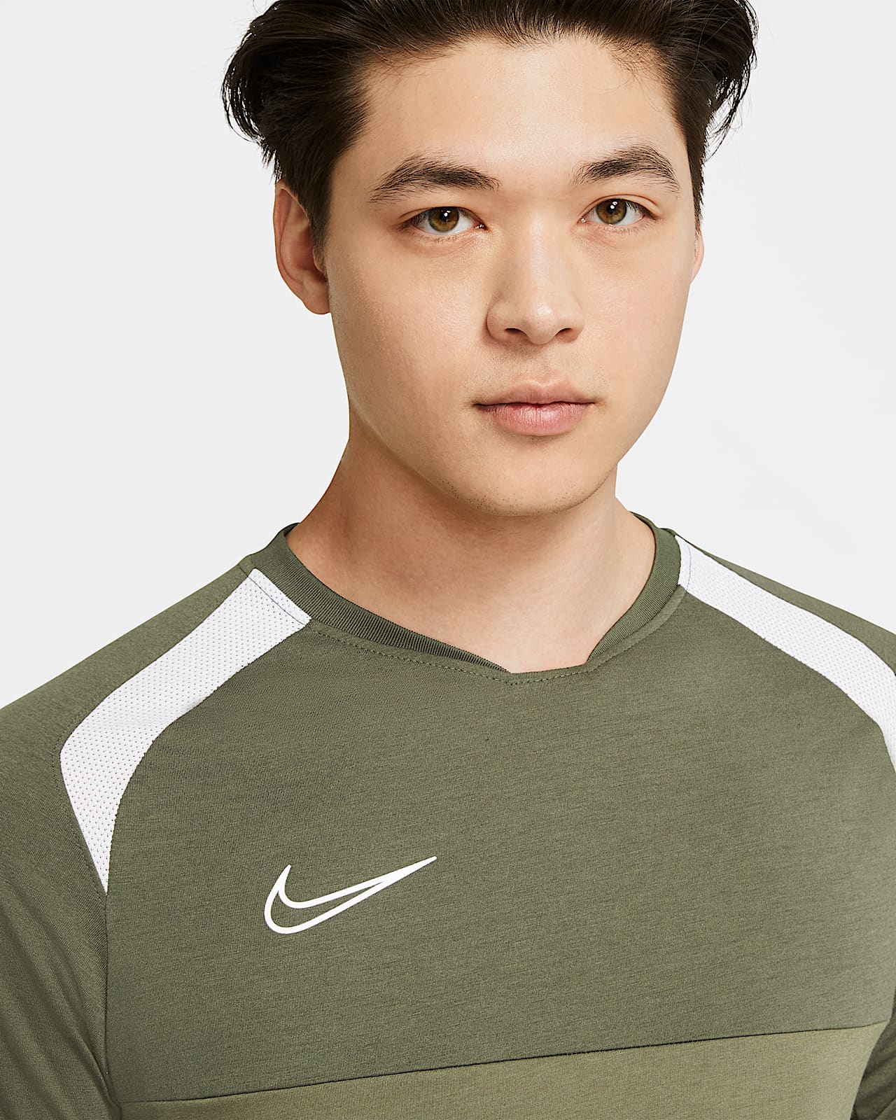 nike dri fit short sleeve shirt