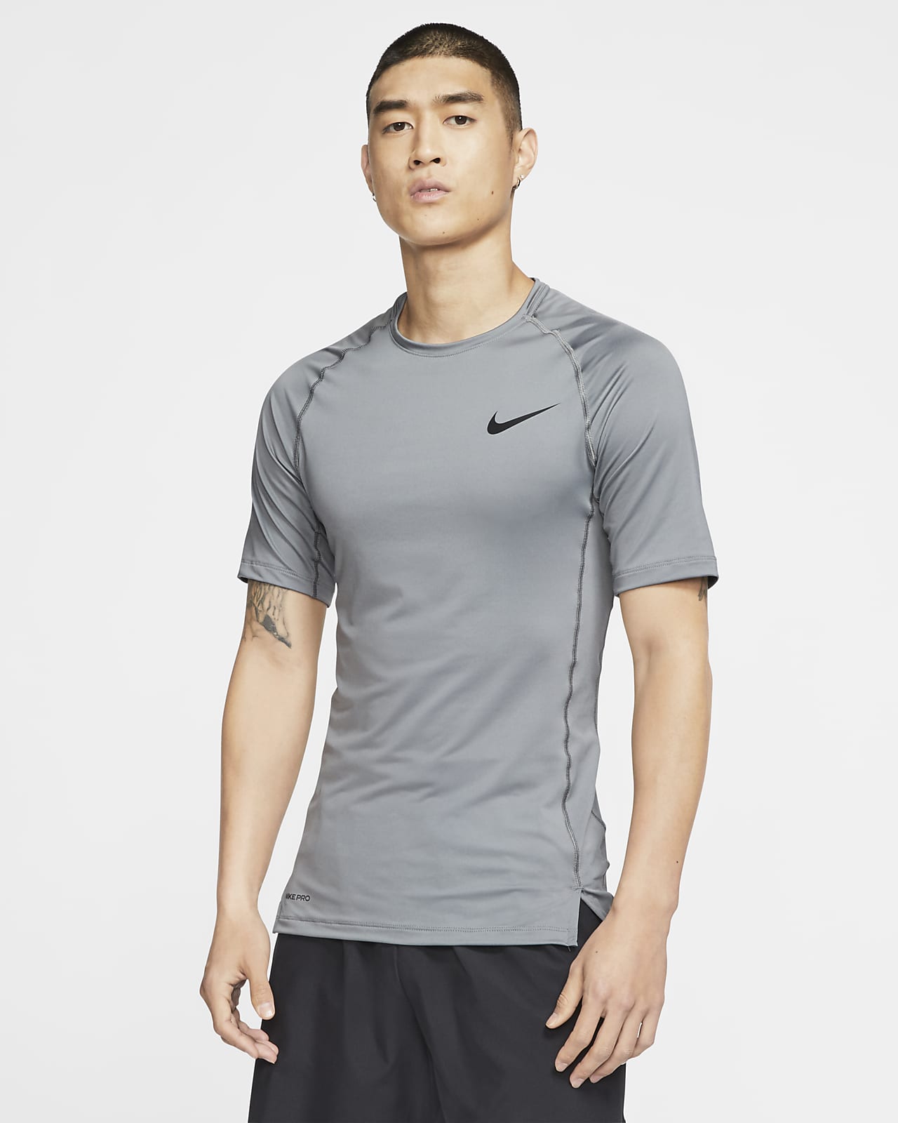 Nike Pro Men's Tight Fit Short-Sleeve 