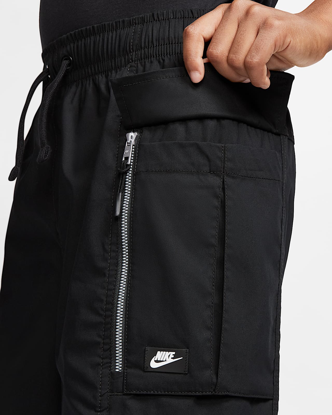 nike cargo shorts elastic waist