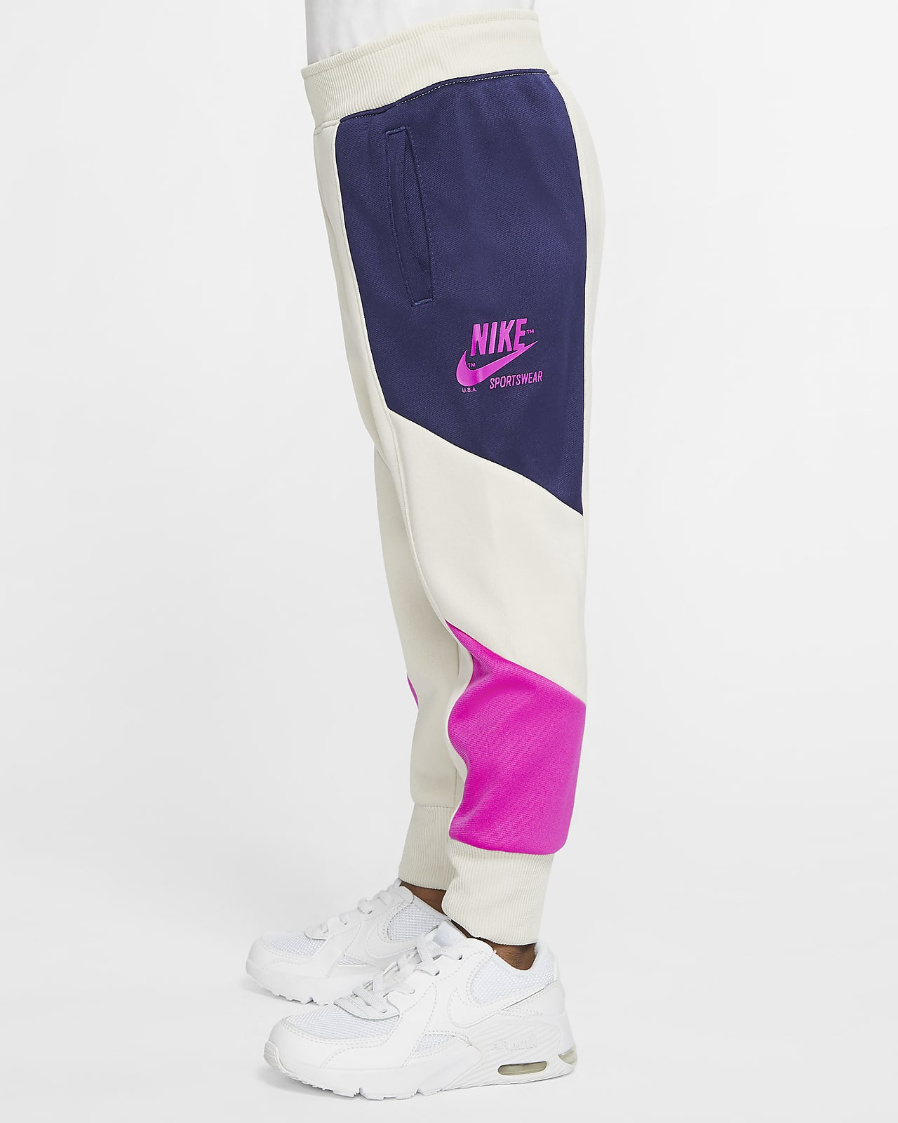 Nike Sportswear Toddler Cuffed Pants.
