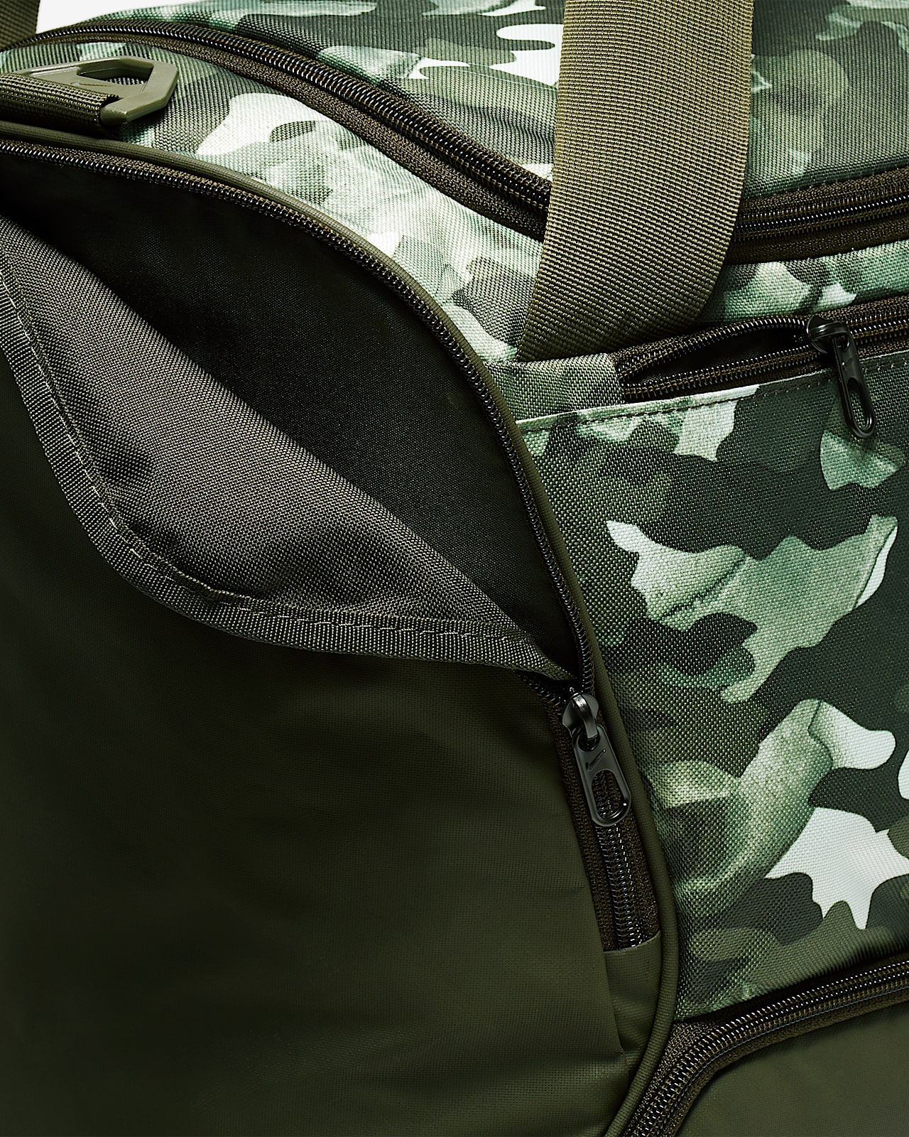 nike brasilia medium printed training duffle bag