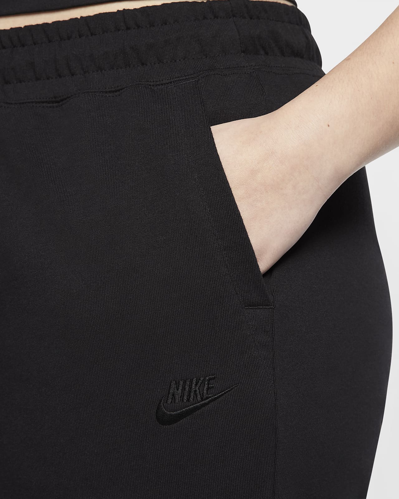 plus size nike capris