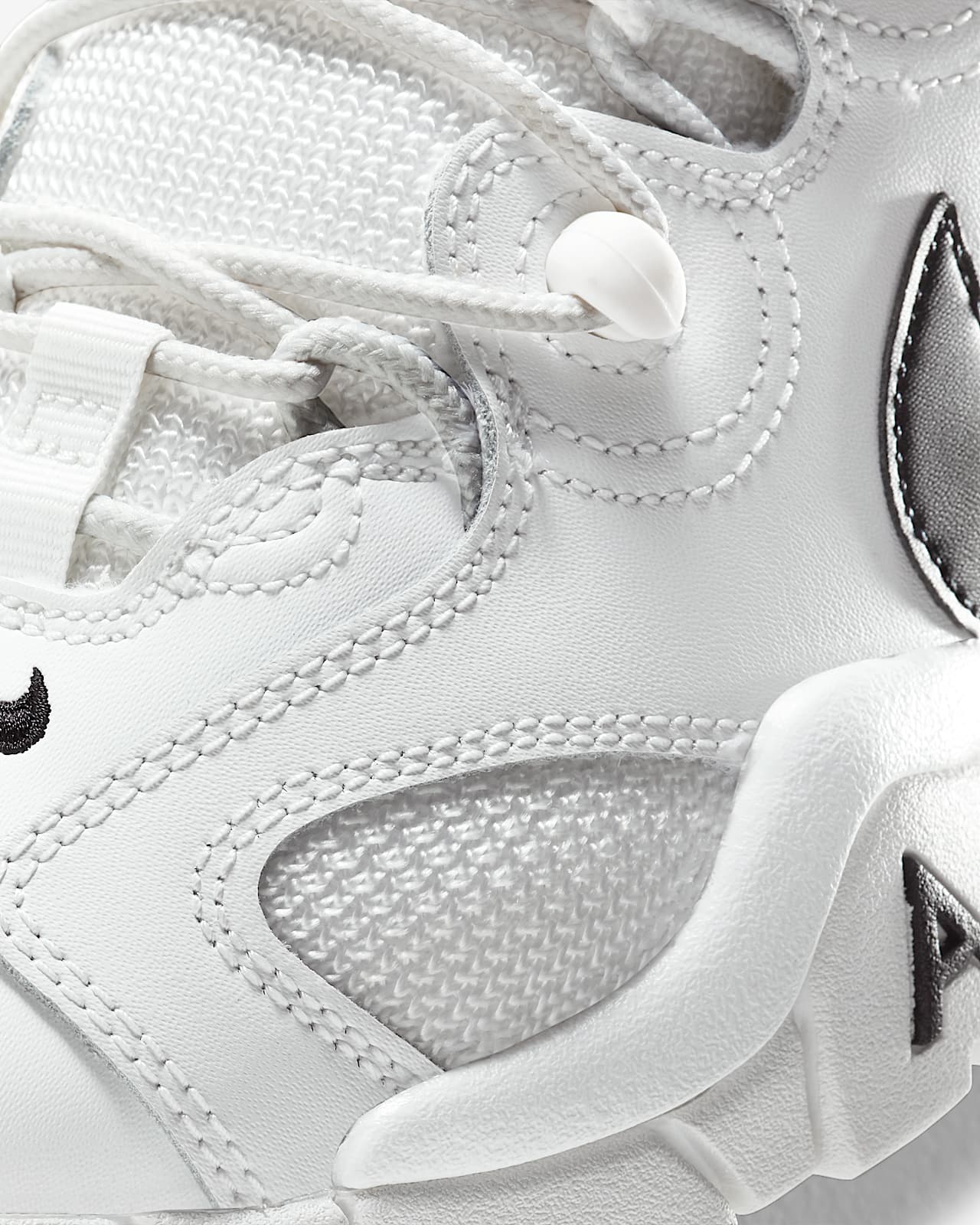 nike barrage sneakers