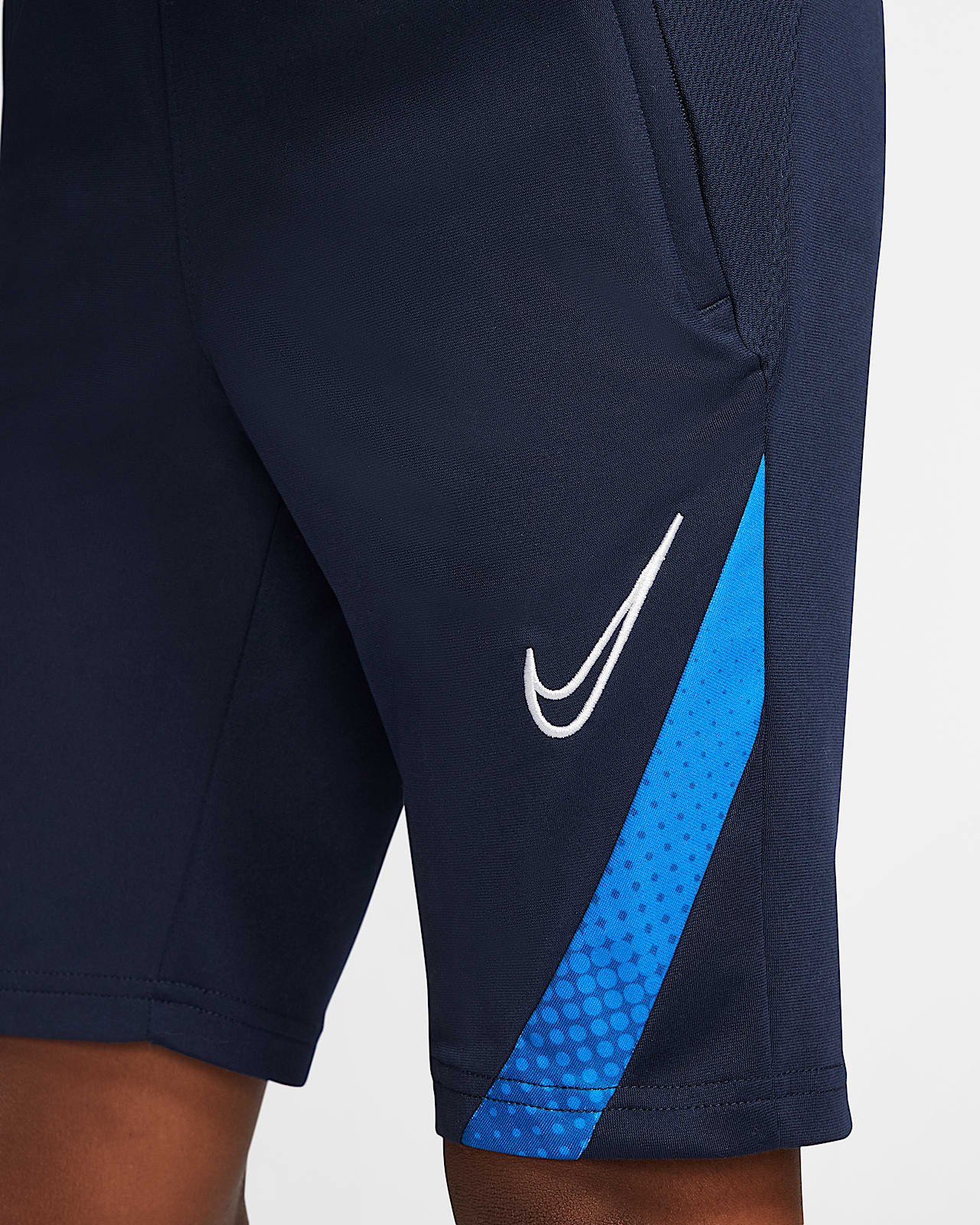 short nike academy