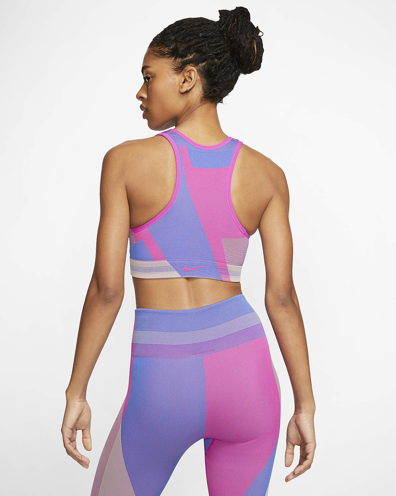 nike seamless light sports bra