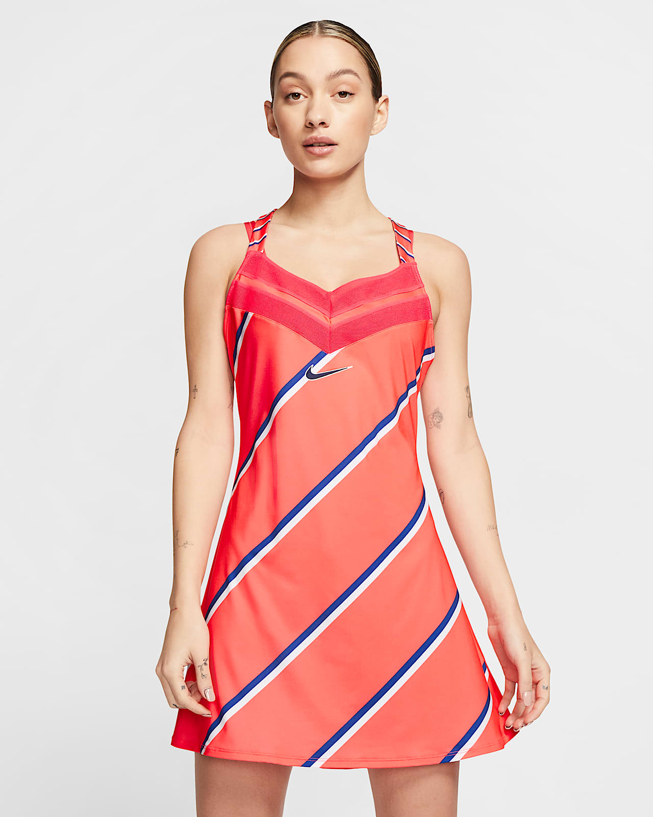 NikeCourt Vestido de tenis - Mujer. Nike ES