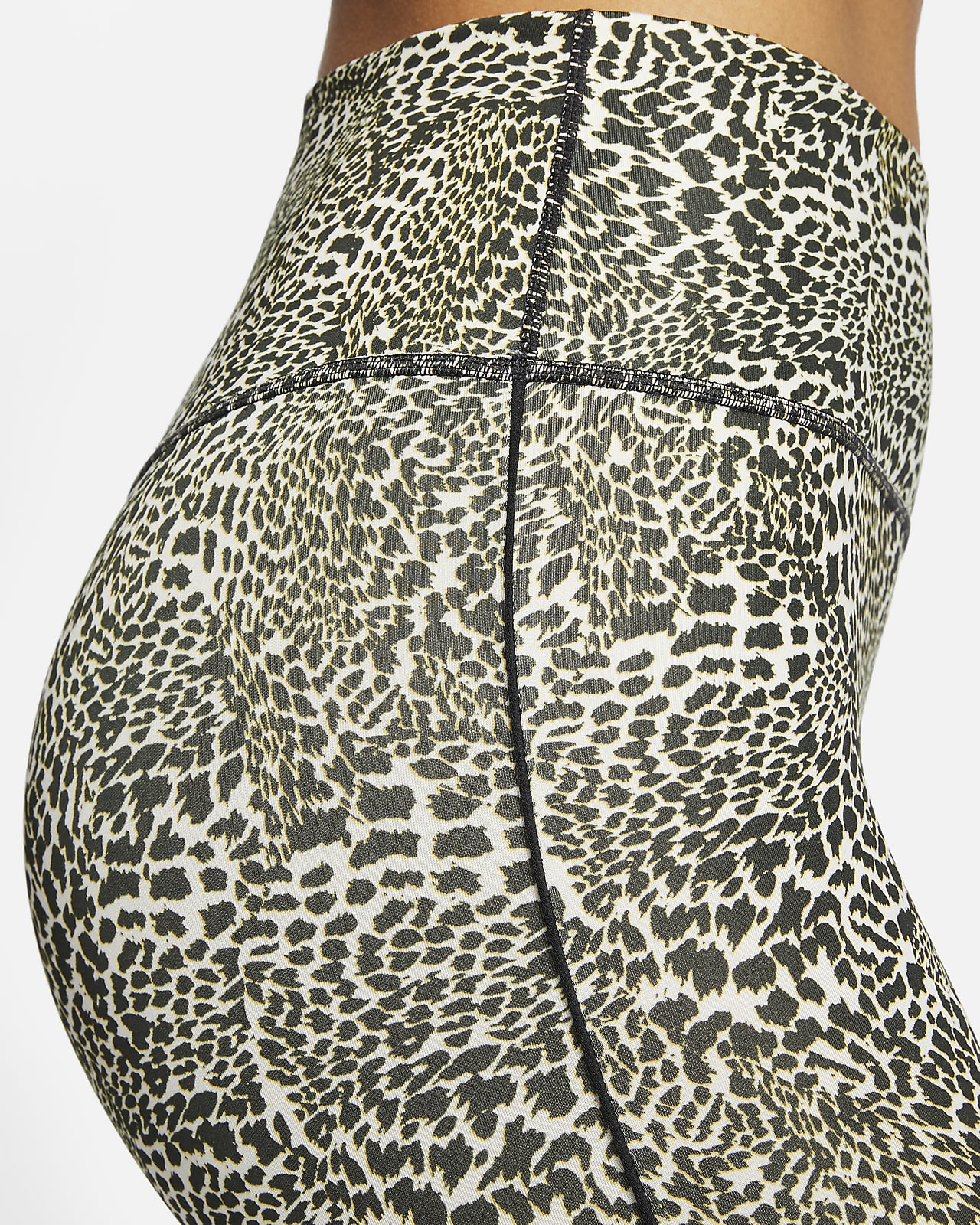 Leopard Mid-Rise 7/8 Tights. Nike 