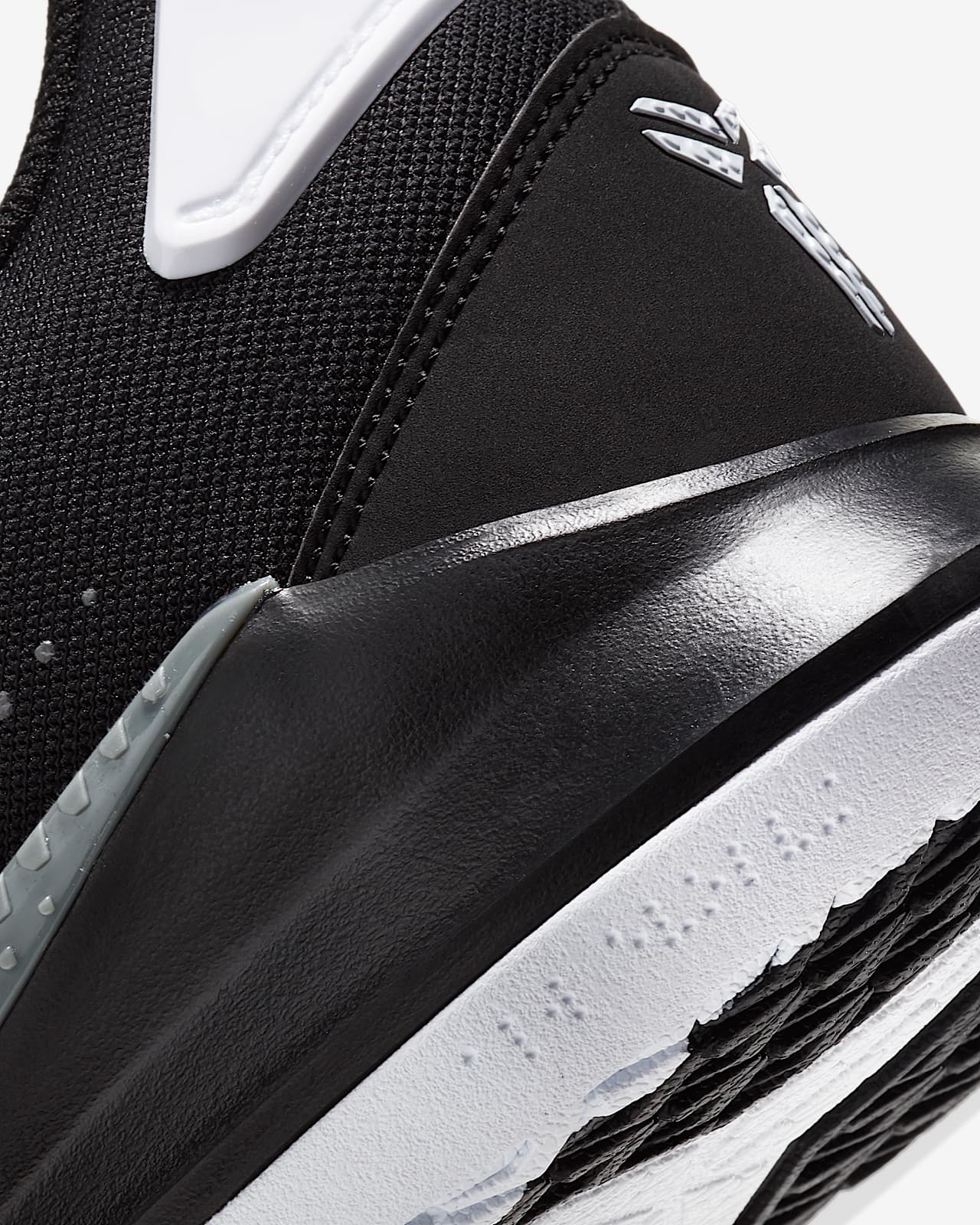 nike mamba fury 2020