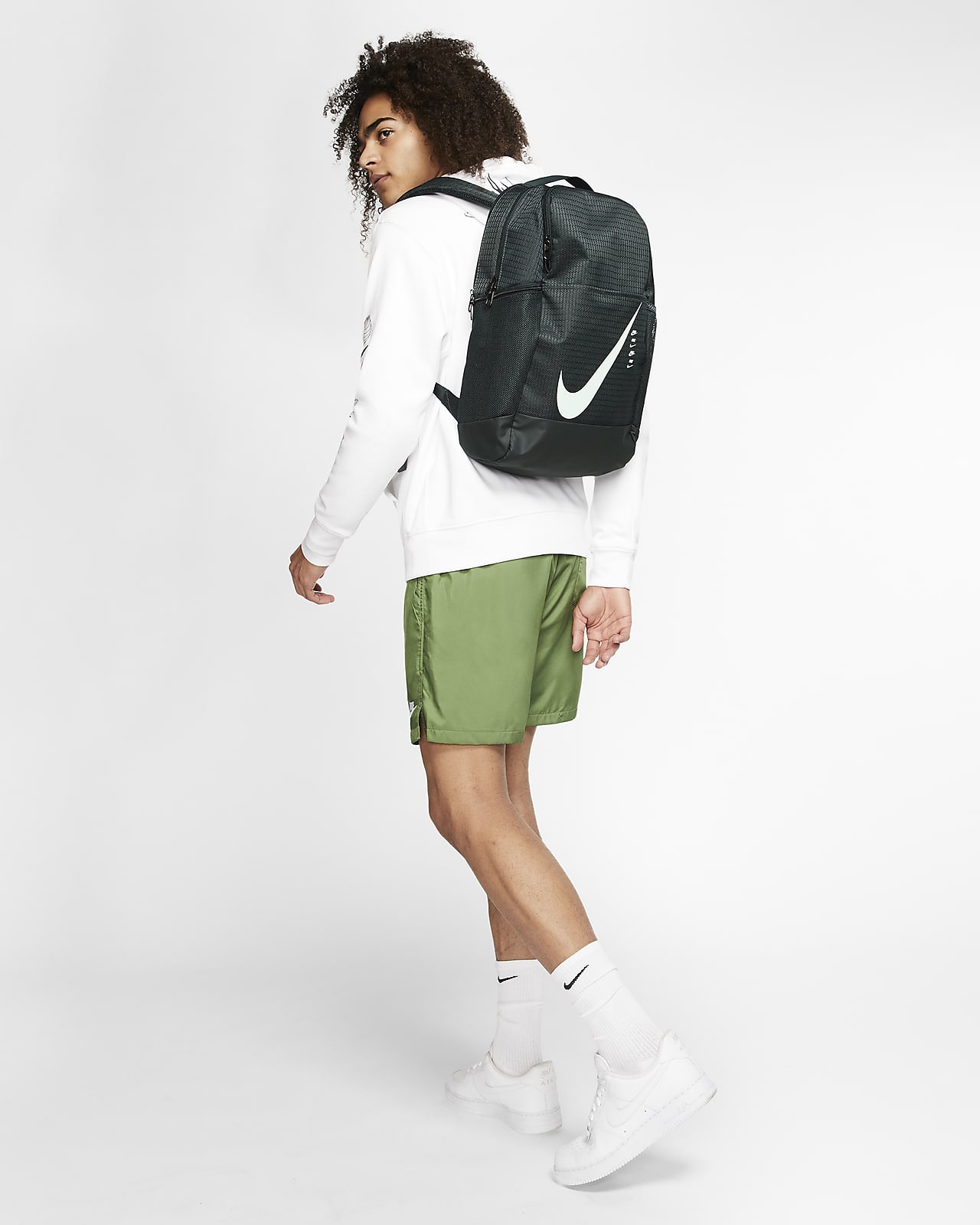 nike brasilia medium backpack 9.0